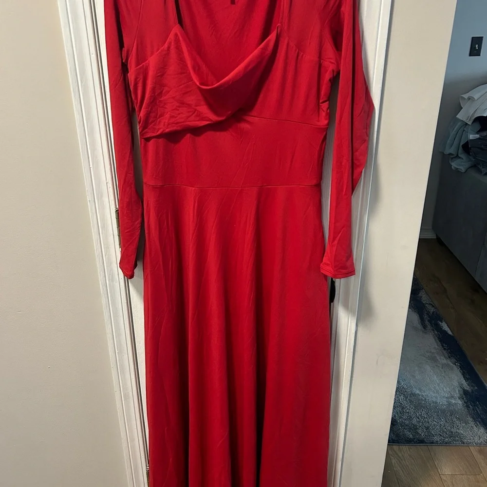 HALARA Red Long Sleeve Dress NWT large - Picture 4 of 4